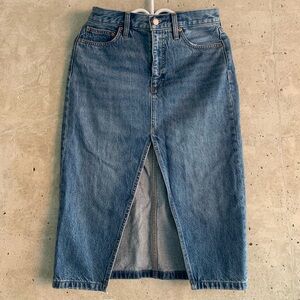 Denim Forum 90s Halle Skirt, Size 26